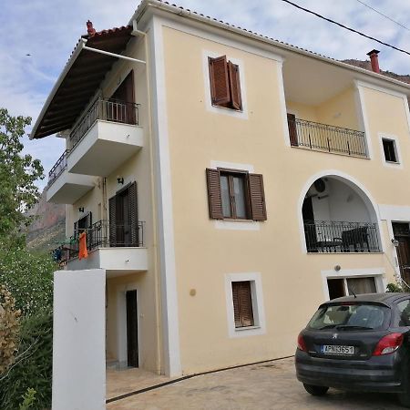 Apartment Theodoros Leonídion Eksteriør bilde