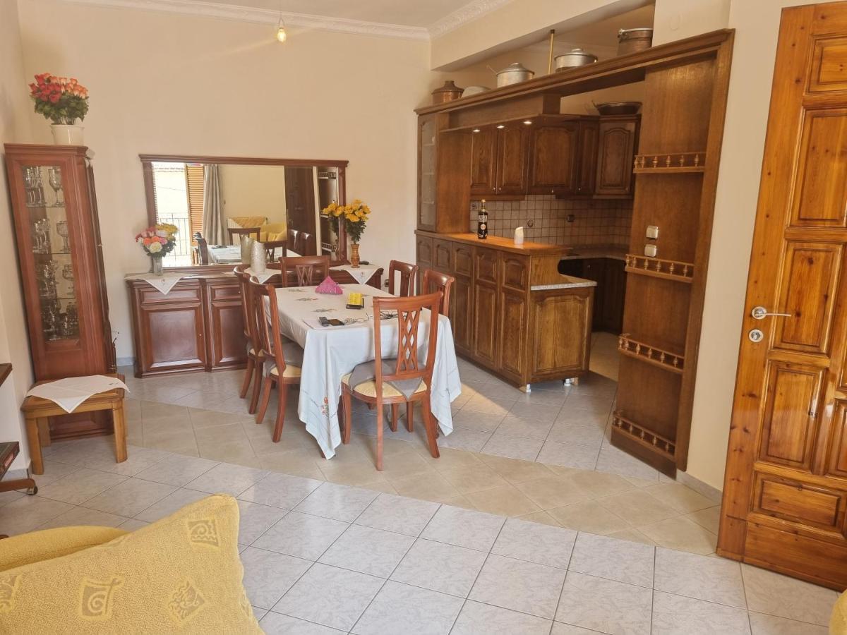 Apartment Theodoros Leonídion Eksteriør bilde
