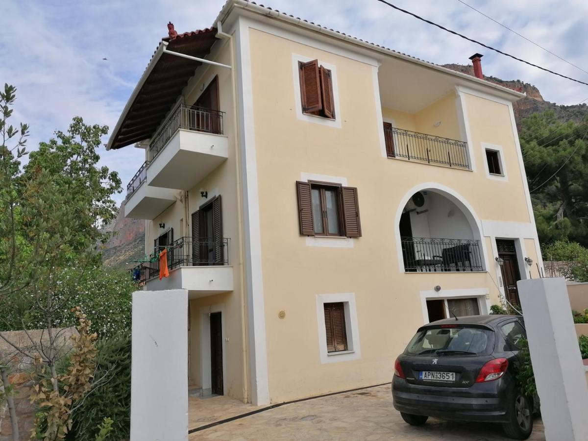 Apartment Theodoros Leonídion Eksteriør bilde